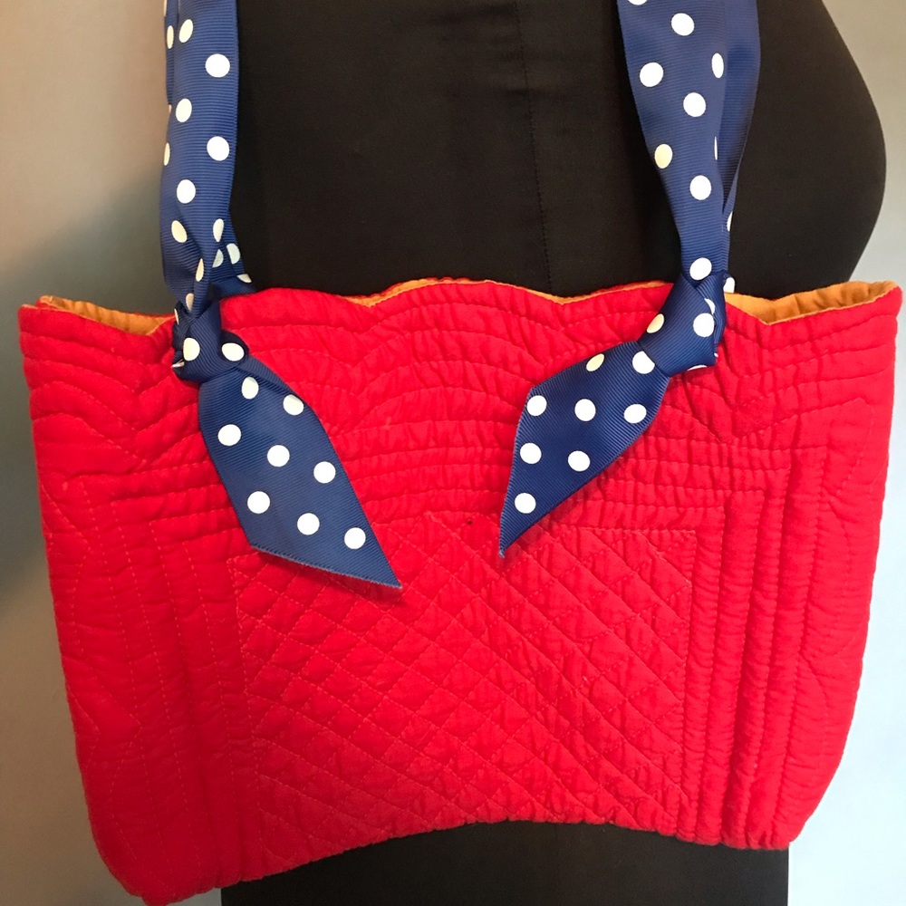 Super cute Quilted purse